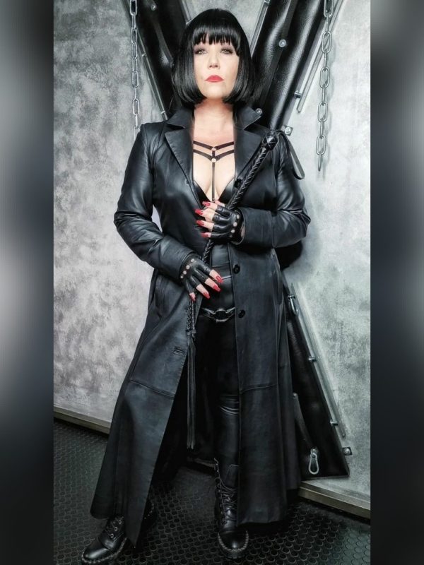 Photo de Milady, Tel Rose Dominatrice