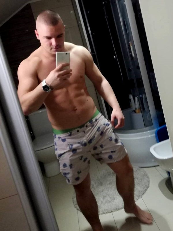 Photo de Nico, Tel Rose Gay